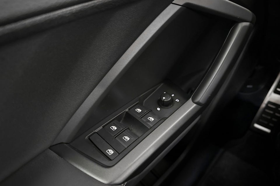 Audi Q3 45 TFSi e S-line plus Sportback S-tr. 5d