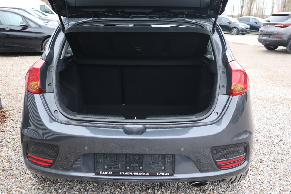 Kia Ceed 1,0 T-GDi Style Limited 5d