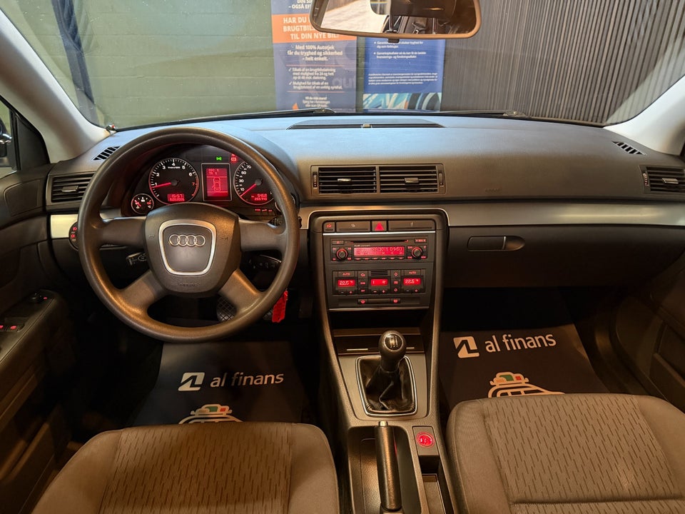 Audi A4 1,8 T 163 4d