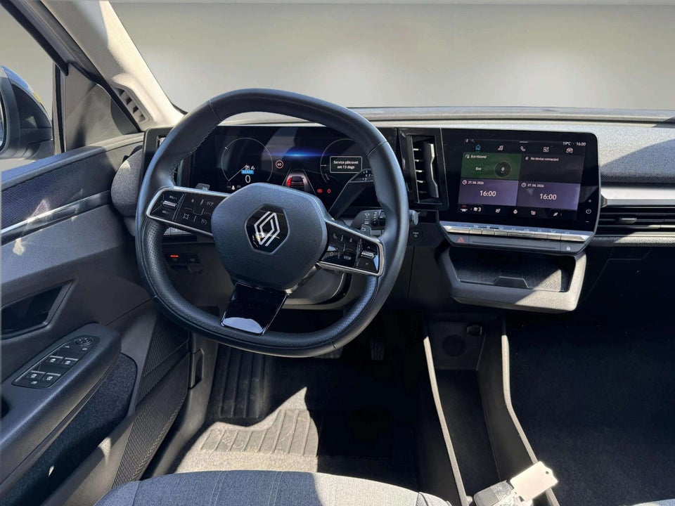 Renault Megane E-Tech 40 Equilibre 5d