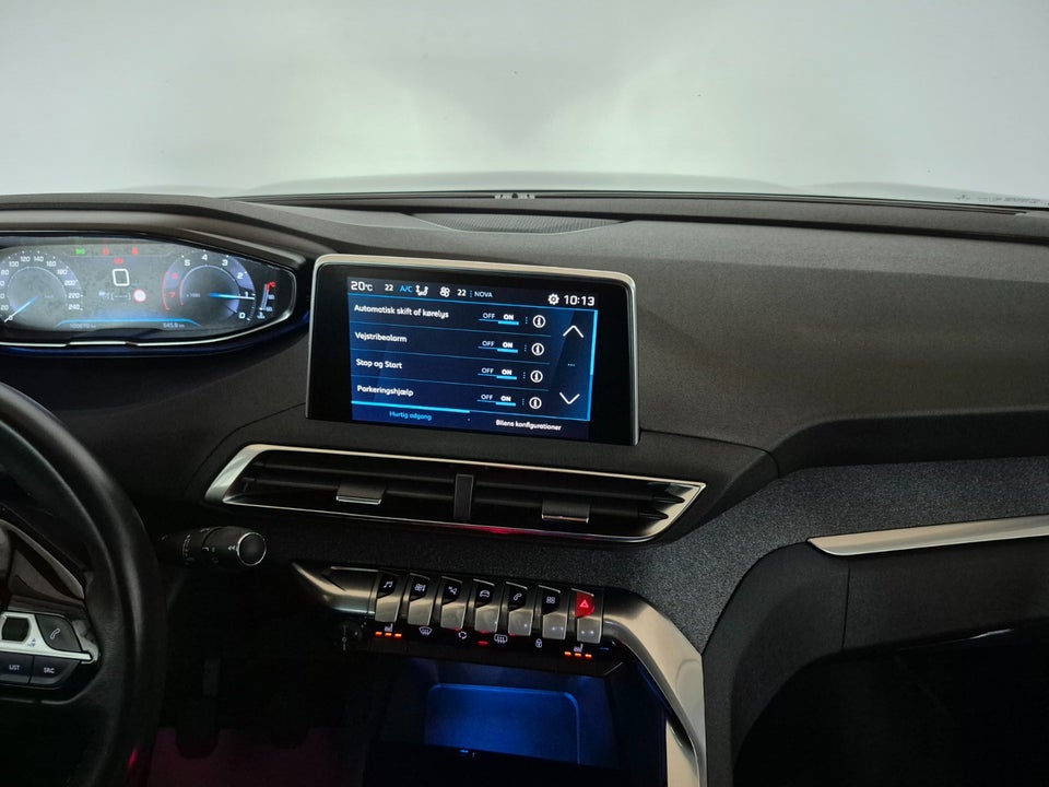 Peugeot 3008 1,2 PureTech 130 Allure 5d