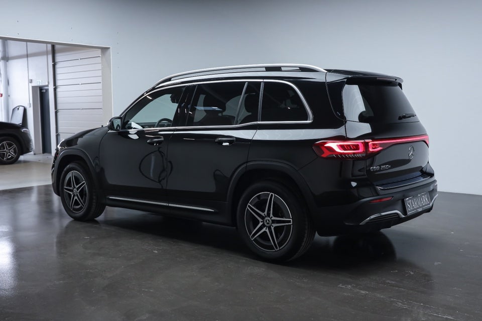 Mercedes EQB250+ AMG Line 5d