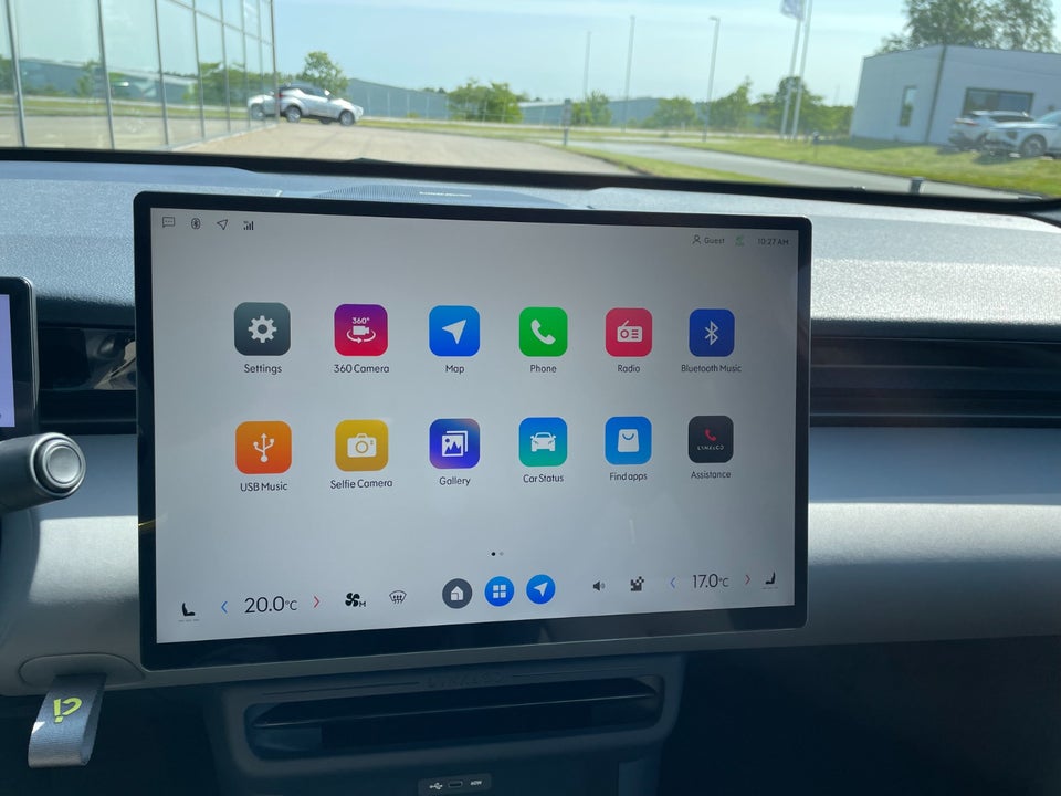 Lynk & Co 02 More 5d