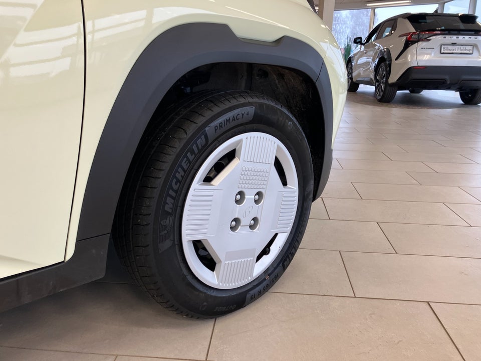 Hyundai Inster 49 Essential 5d