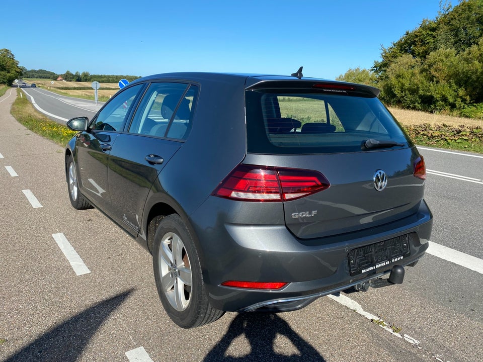 VW Golf VII 2,0 TDi 150 Comfortline DSG 5d