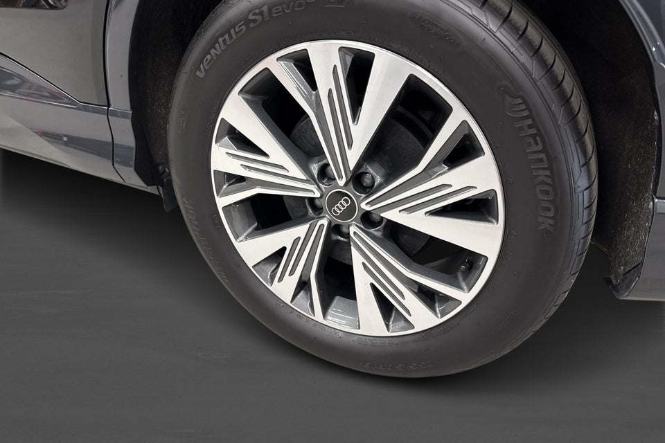 Audi Q4 e-tron 45 Progress 5d