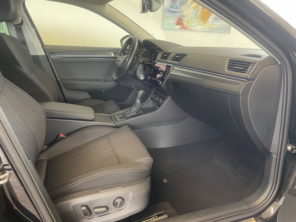 Skoda Superb 2,0 TDi 150 Style Combi DSG 5d