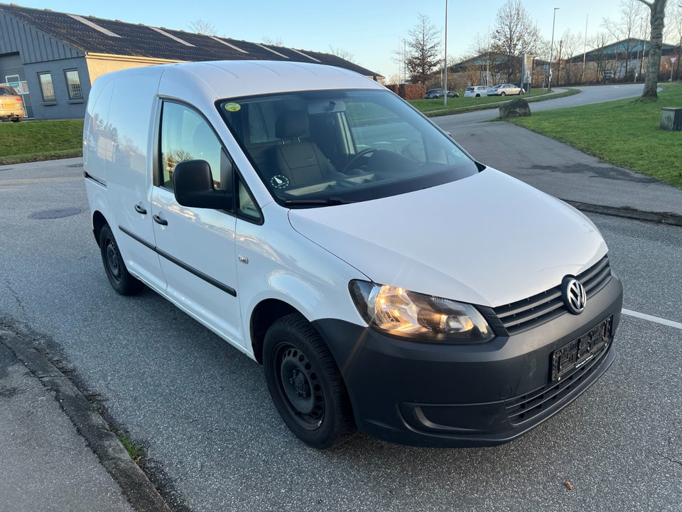 VW Caddy 1,6 TDi 75 BMT Van 4d