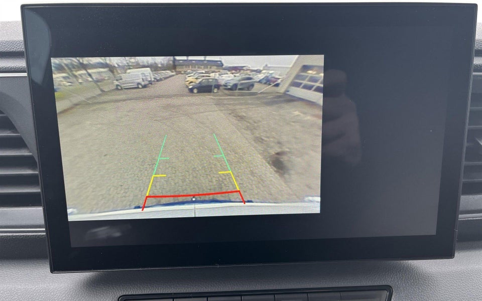 Nissan Interstar 2,0 dCi 150 L3H2 N-Connecta Van