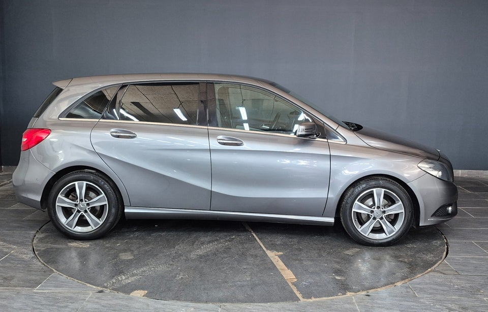 Mercedes B180 1,6 aut. 5d
