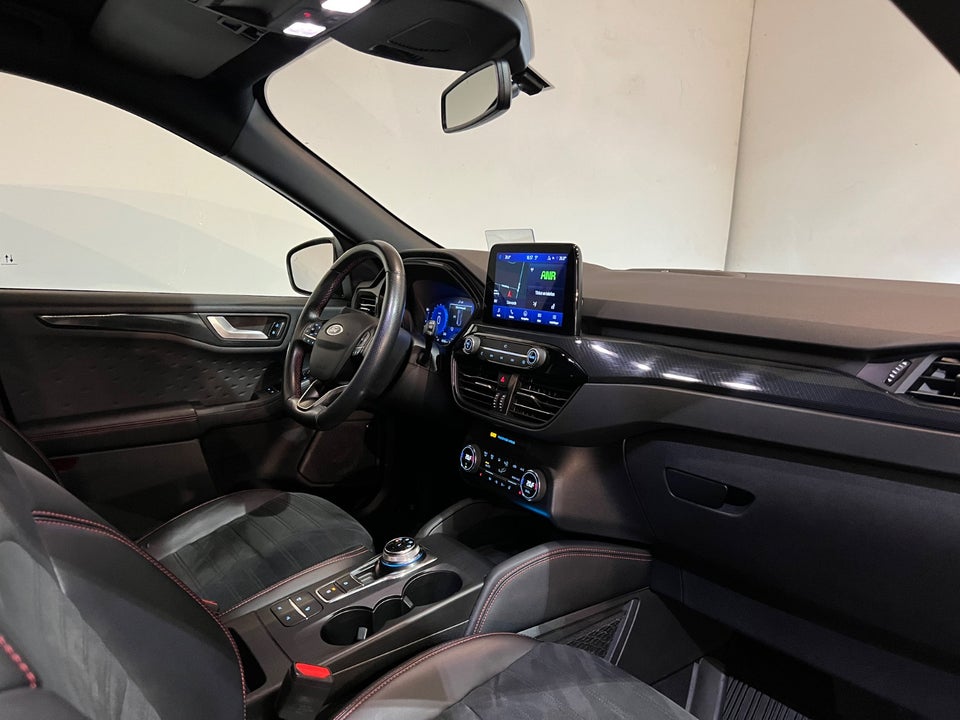 Ford Kuga 2,5 PHEV ST-Line CVT 5d