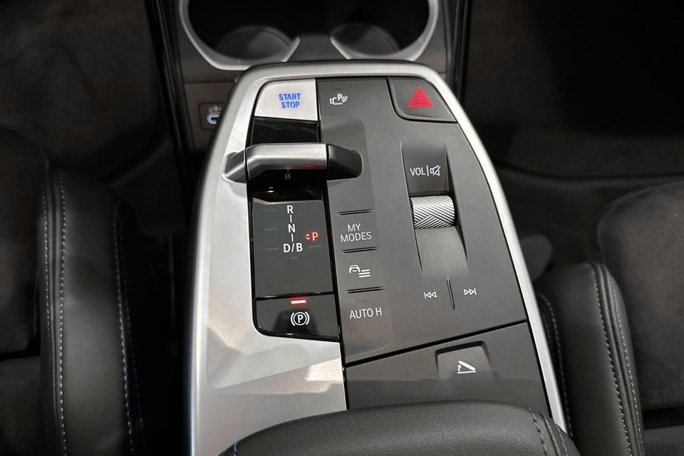 BMW iX1 eDrive20 M-Sport 5d