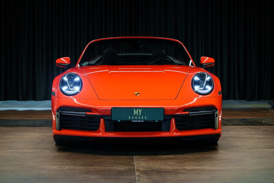 Porsche 911 Turbo S 3,8 Cabriolet PDK 2d