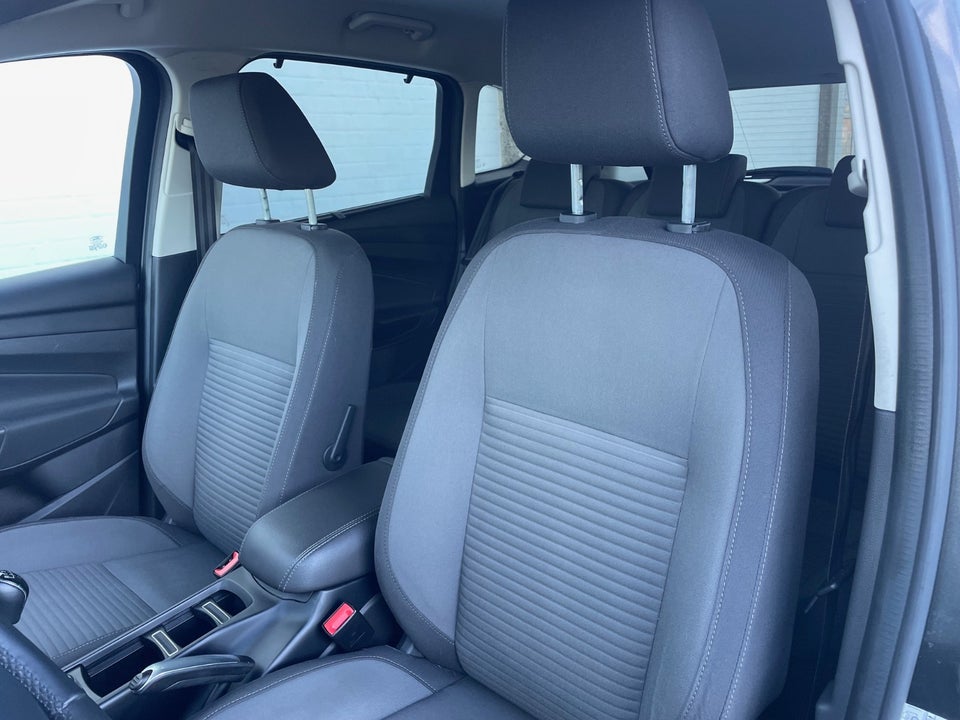 Ford C-MAX 1,0 SCTi 125 Titanium+ 5d