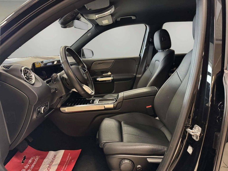 Mercedes EQB300 Progressive 4Matic 5d