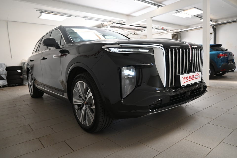 Hongqi E-HS9 99 Exclusive 5d