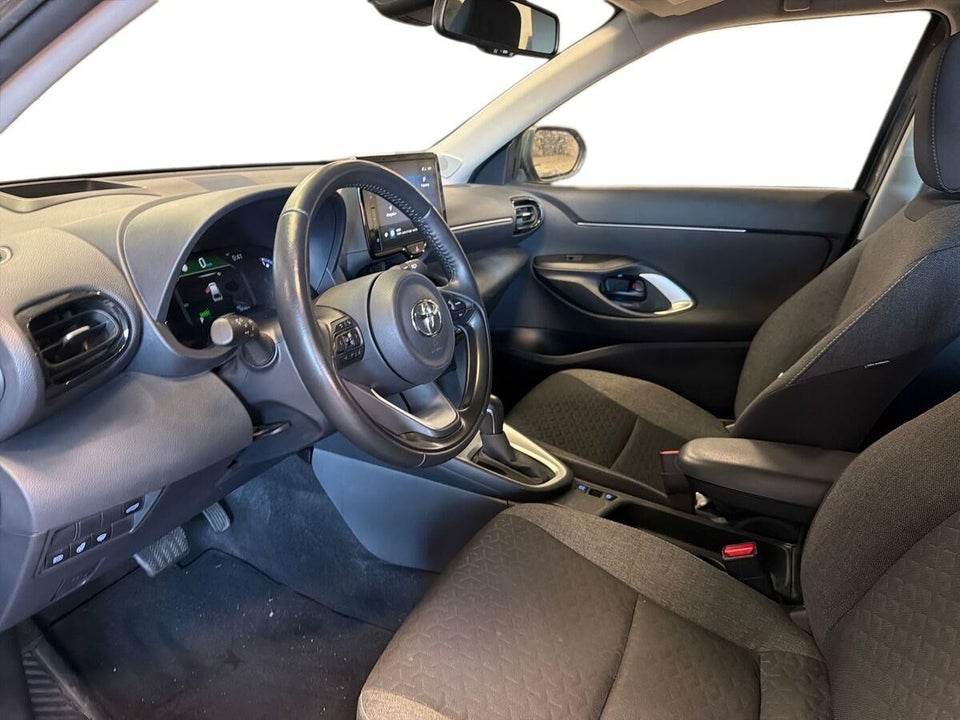 Toyota Yaris Cross 1,5 Hybrid Active Tech+ e-CVT 5d
