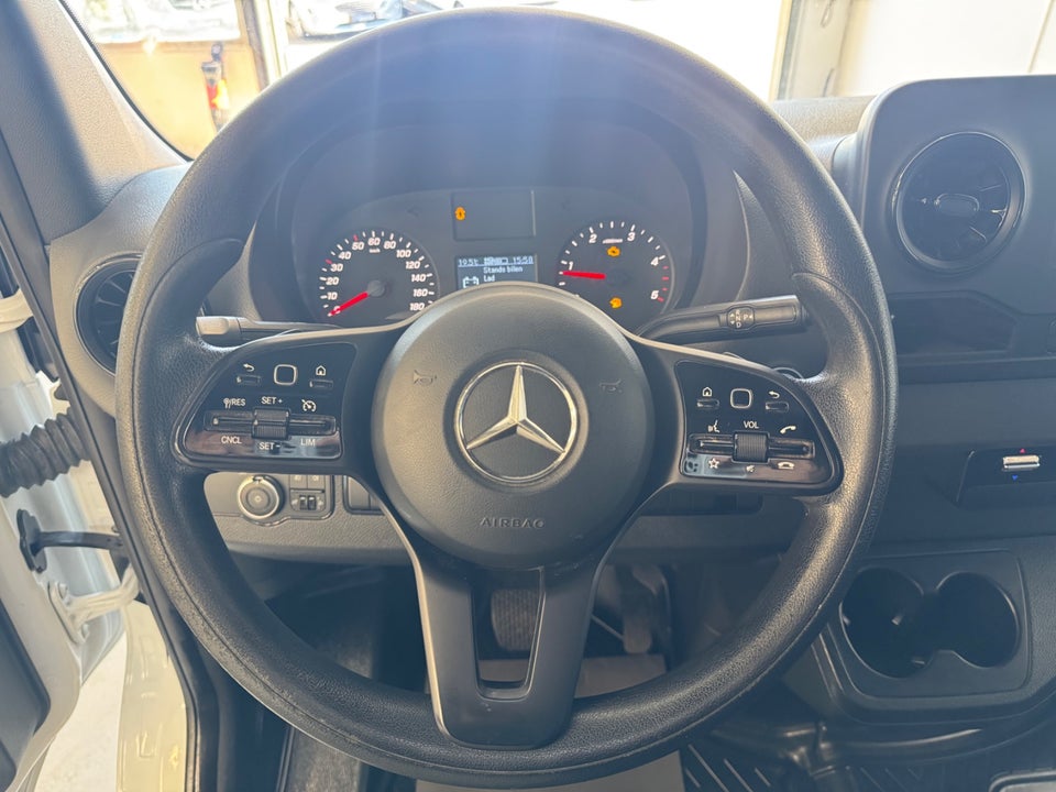 Mercedes Sprinter 317 2,0 CDi A3 Chassis aut. RWD 2d