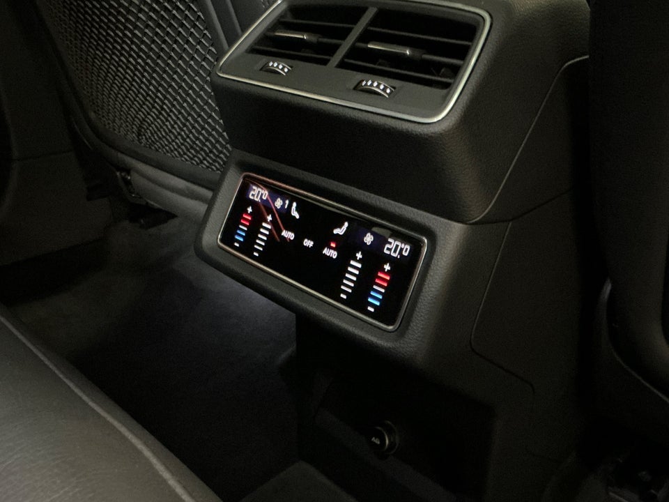 Audi e-tron 55 Advanced quattro 5d