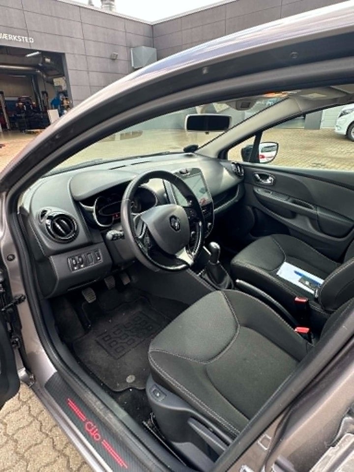 Renault Clio IV 1,5 dCi 75 Expression 5d