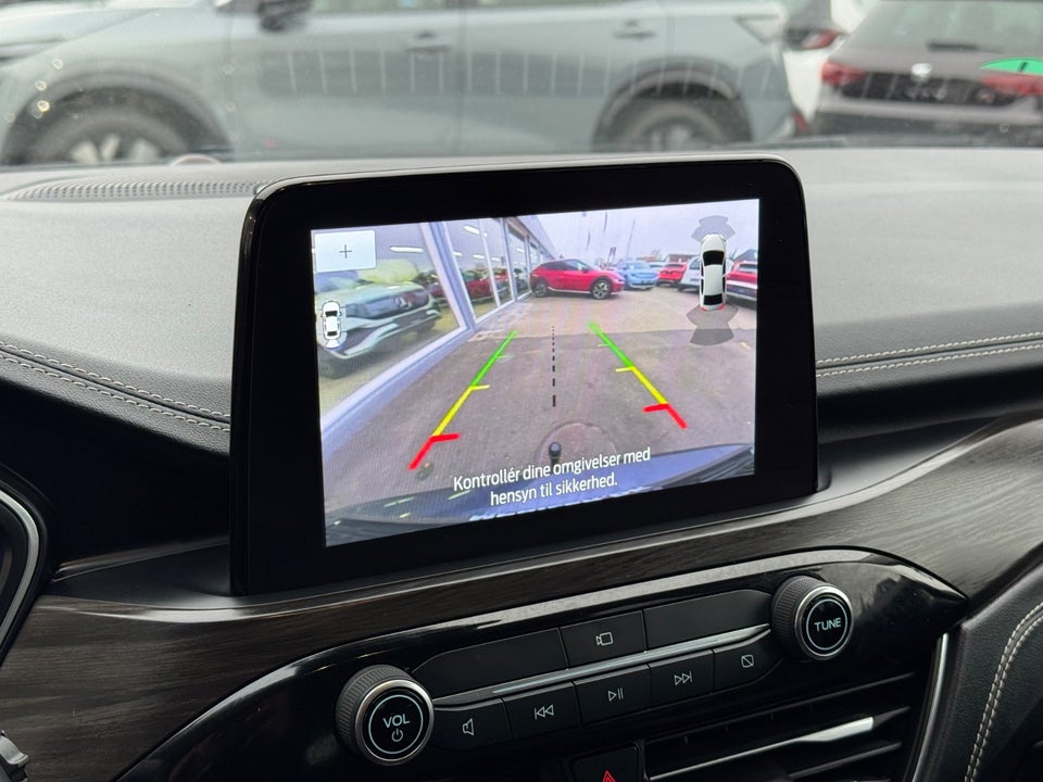 Ford Kuga 2,5 PHEV Vignale CVT 5d