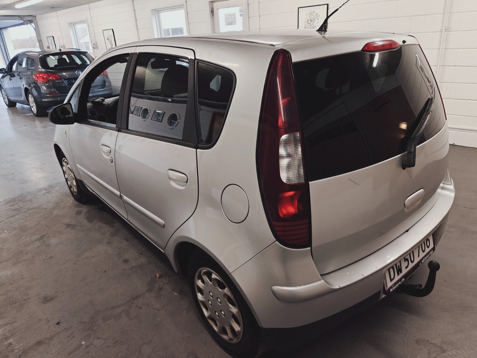 Mitsubishi Colt 1,3 Invite 5d