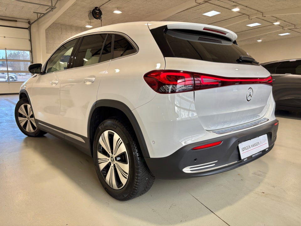 Mercedes EQA250+ 5d
