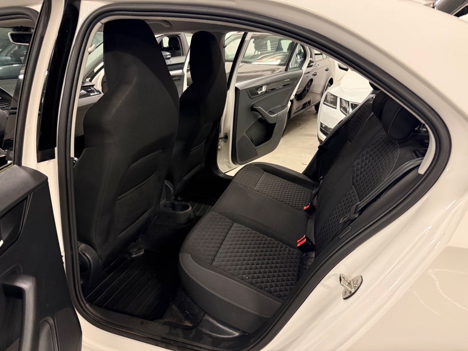 Skoda Rapid 1,0 TSi 110 Ambition 5d