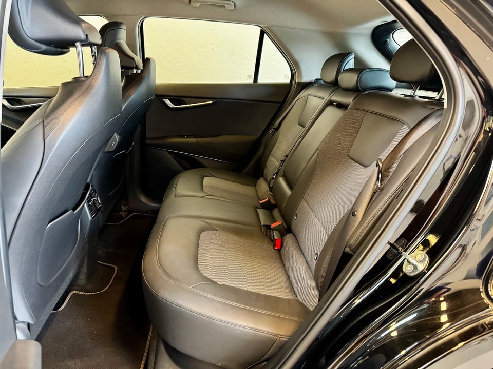 Kia Niro 64 EV Inspire 5d
