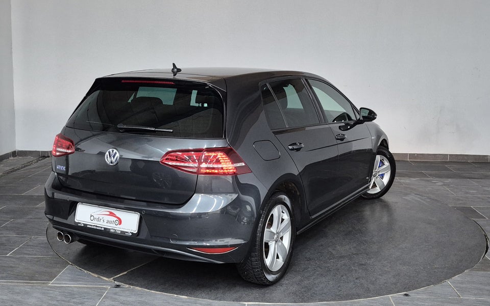 VW Golf VII 1,4 GTE DSG 5d