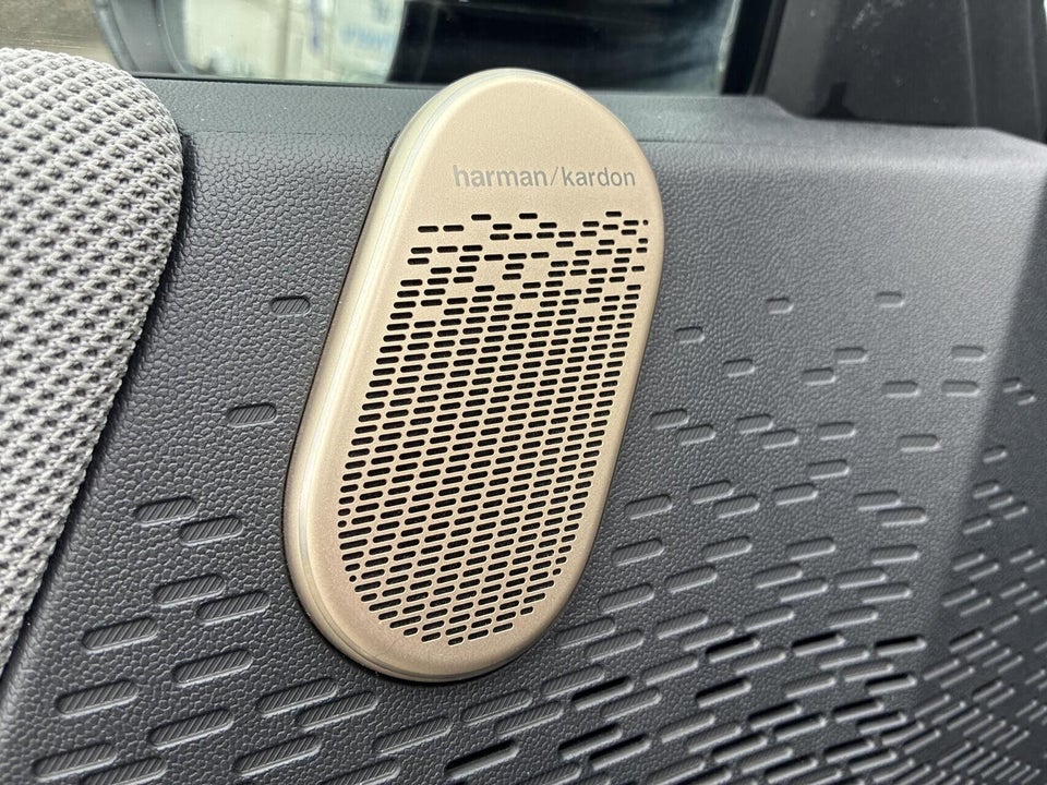 MINI Cooper SE Favoured Trim XL 3d