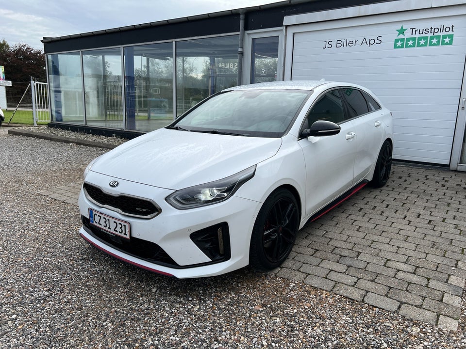 Kia ProCeed 1,6 T-GDi GT DCT 5d