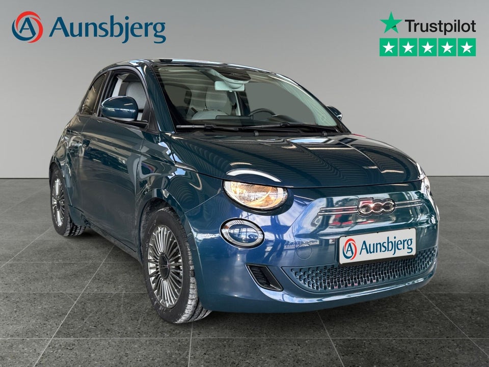 Fiat 500e 42 Icon 3+1 4d