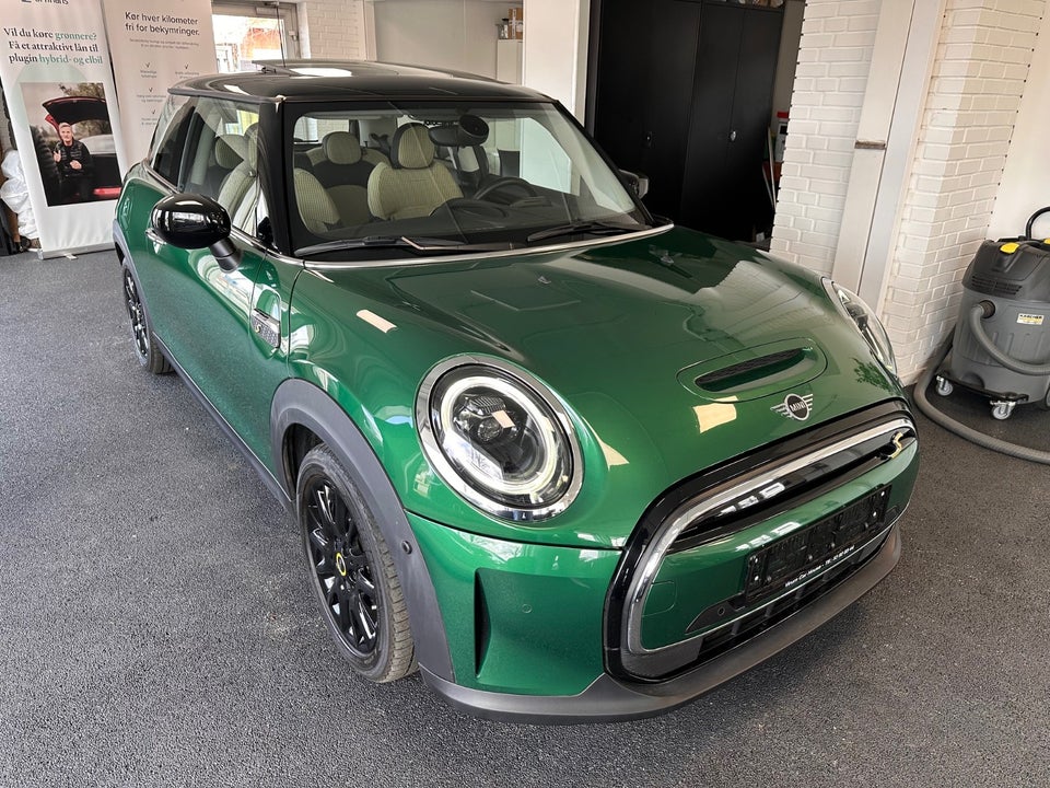 MINI Cooper SE Edition Premium Plus 3d
