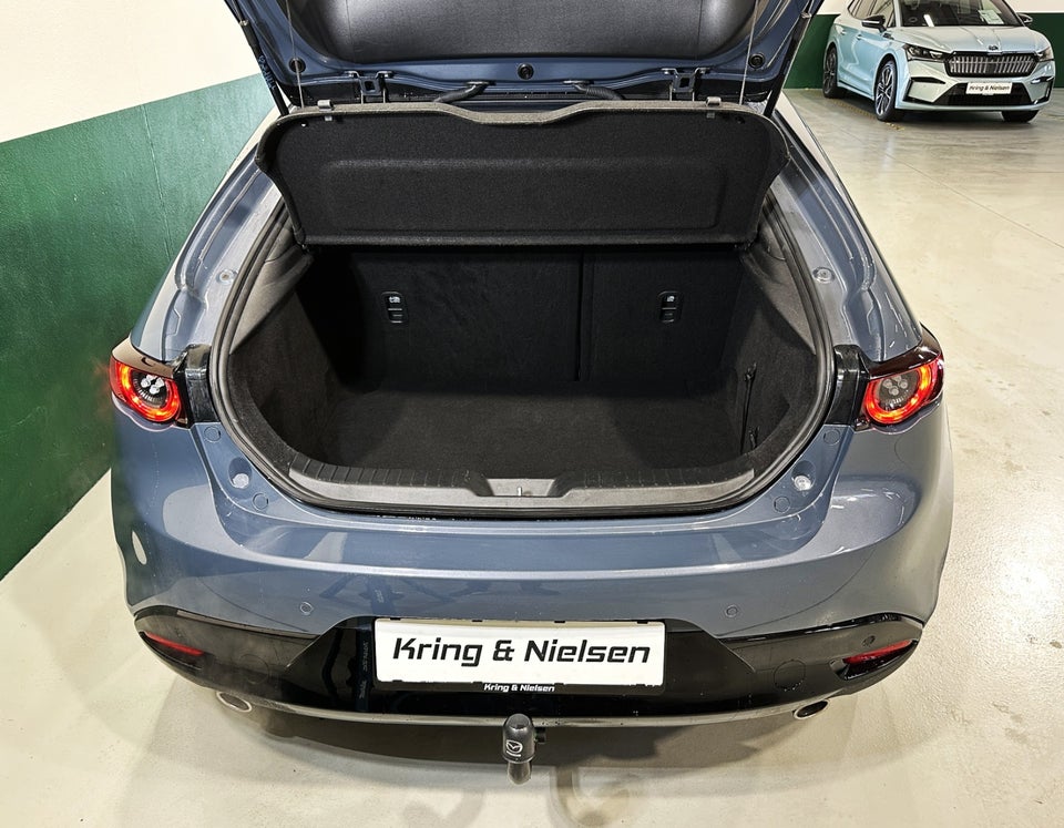 Mazda 3 2,0 SkyActiv-G 122 Cosmo aut. 5d