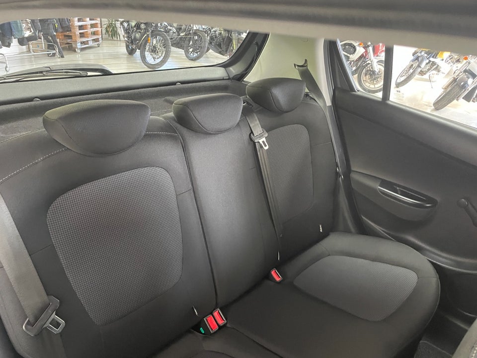 Hyundai i20 1,25 Classic XTR 5d