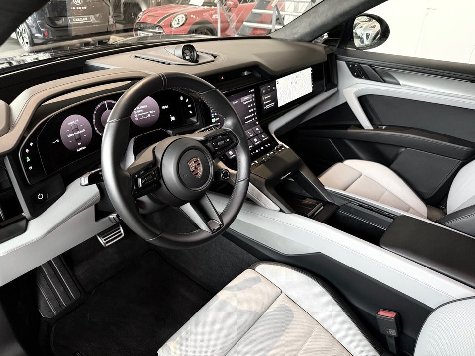 Porsche Cayenne Electric 5d
