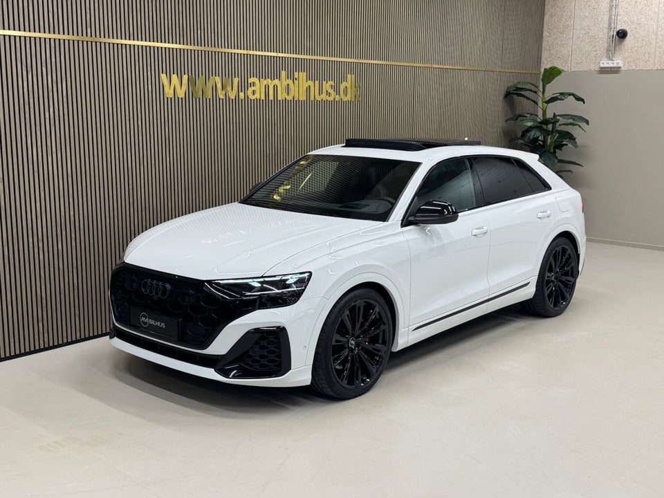 Audi Q8 60 TFSie S-line Edition quattro Tiptr. 5d