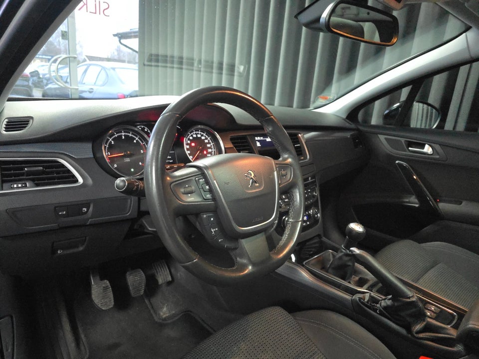 Peugeot 508 1,6 HDi 114 Active SW 5d