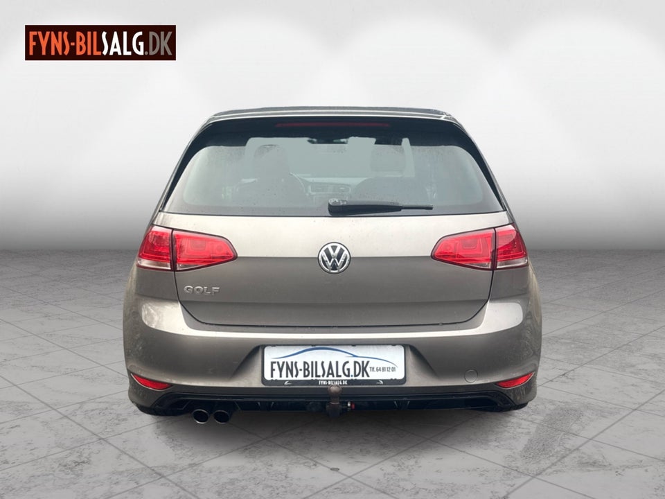 VW Golf VII 1,4 TSi 140 R-line DSG BMT 5d