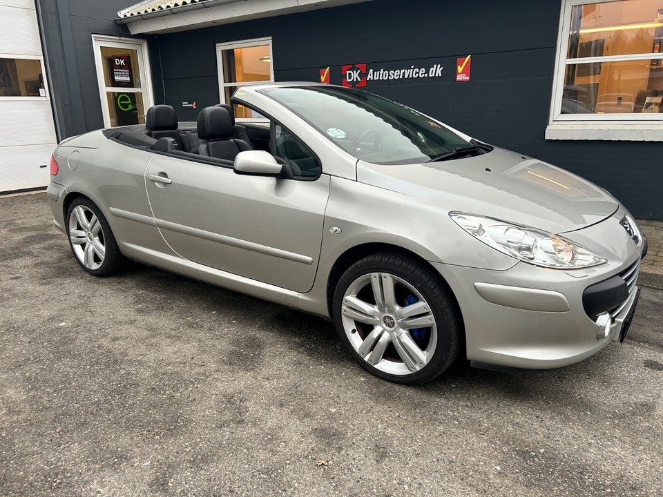 Peugeot 307 2,0 HDi CC 2d