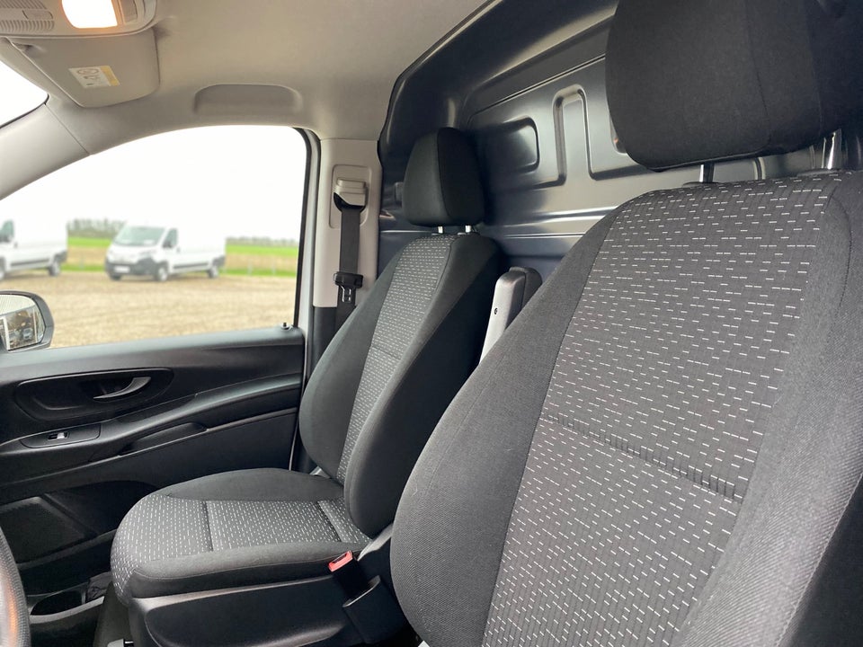 Mercedes Vito 119 2,0 CDi Kassevogn aut. L RWD