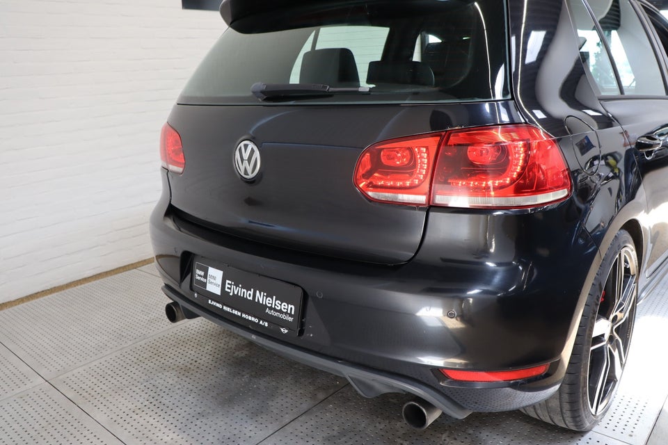 VW Golf VI 2,0 GTi DSG 5d
