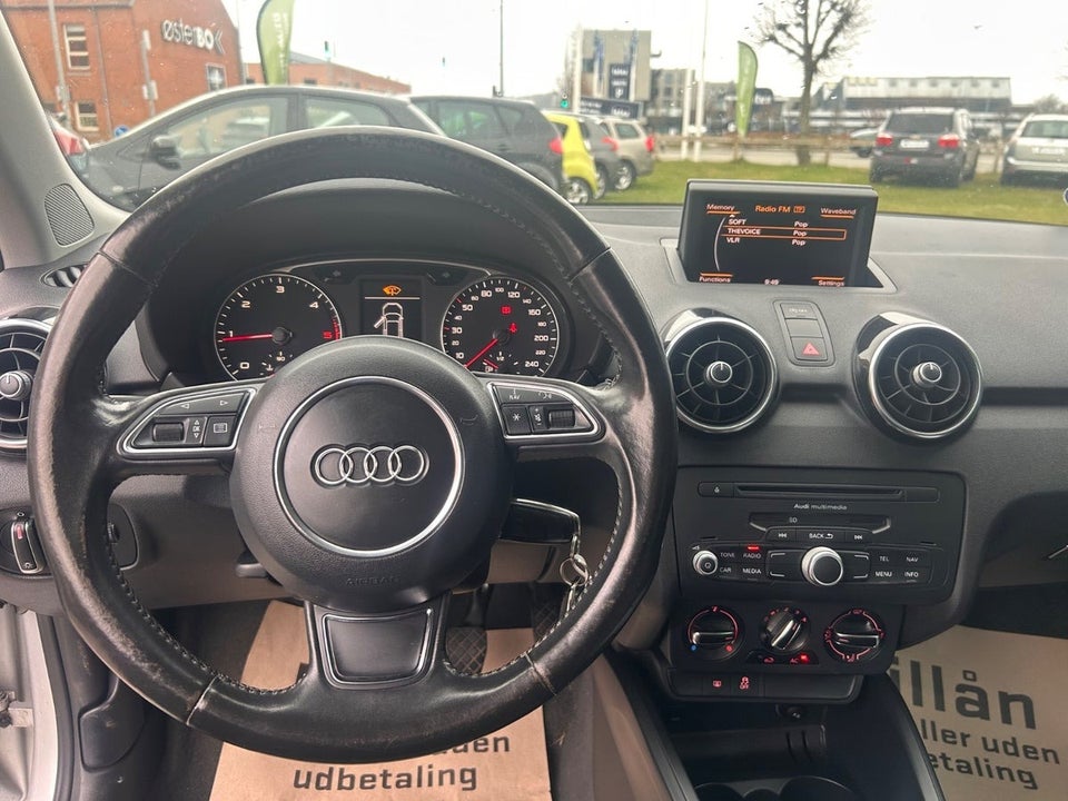 Audi A1 1,6 TDi 105 Ambition 3d