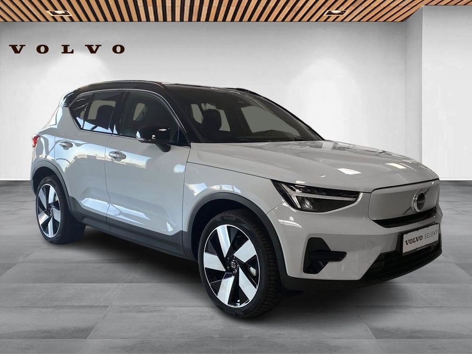 Volvo XC40 ReCharge Extended Range Plus 5d