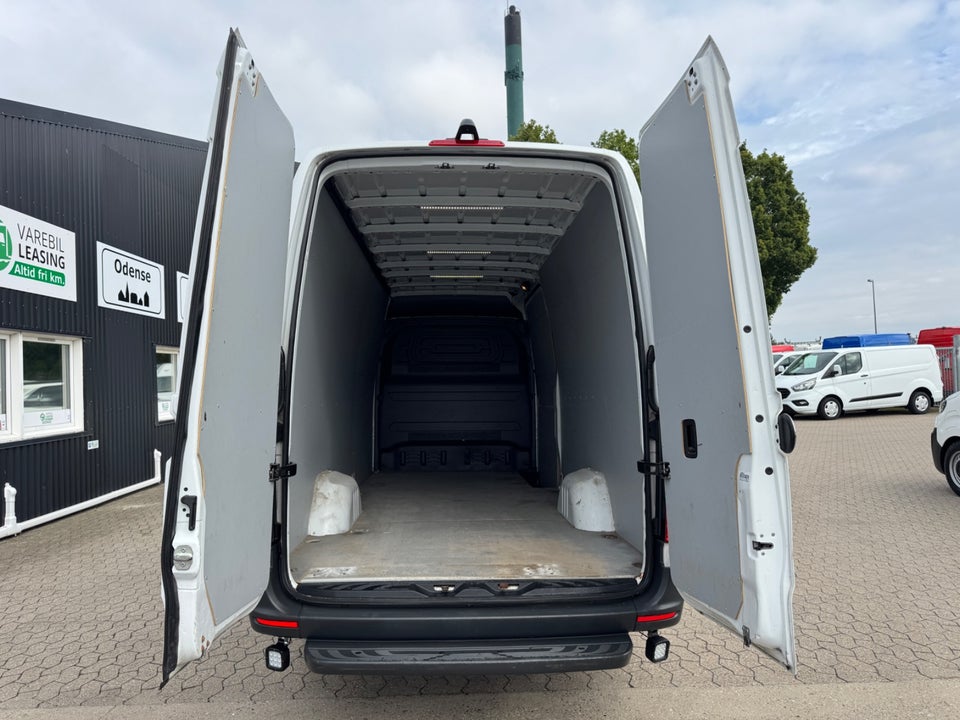 Mercedes Sprinter 317 2,0 CDi A3 Kassevogn aut. RWD