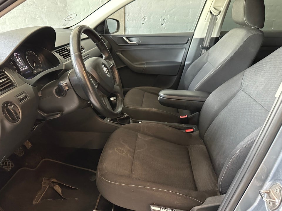 Skoda Rapid 1,6 TDi 105 Ambition GreenTec 5d