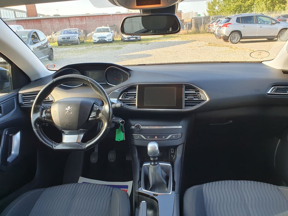 Peugeot 308 1,6 BlueHDi 120 Businessline SW 5d