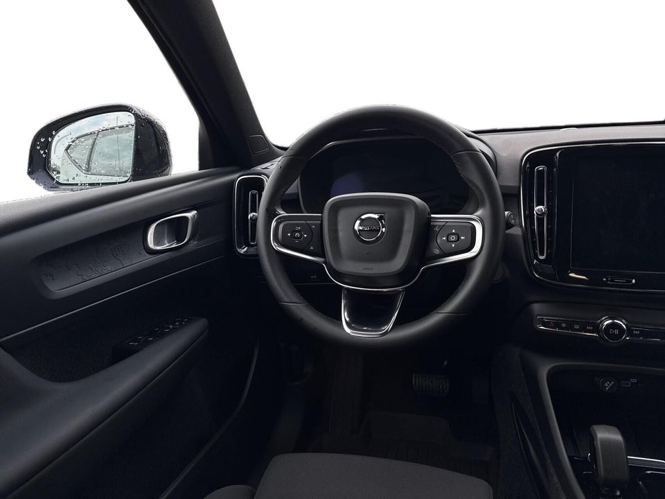 Volvo XC40 ReCharge Extended Range Core 5d