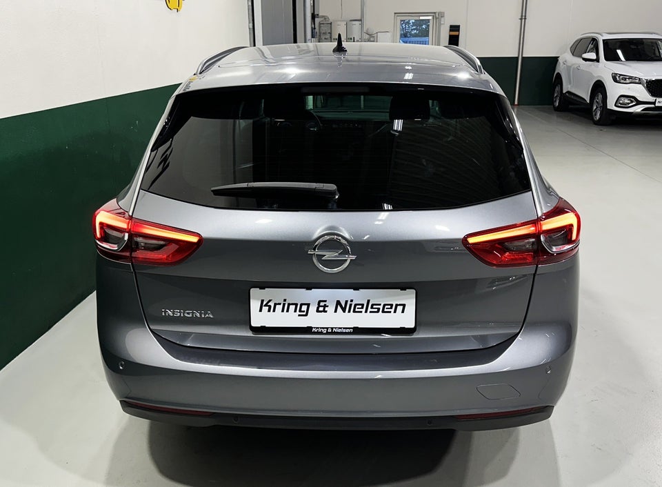 Opel Insignia 1,6 CDTi 136 Business Edition Sports Tourer 5d